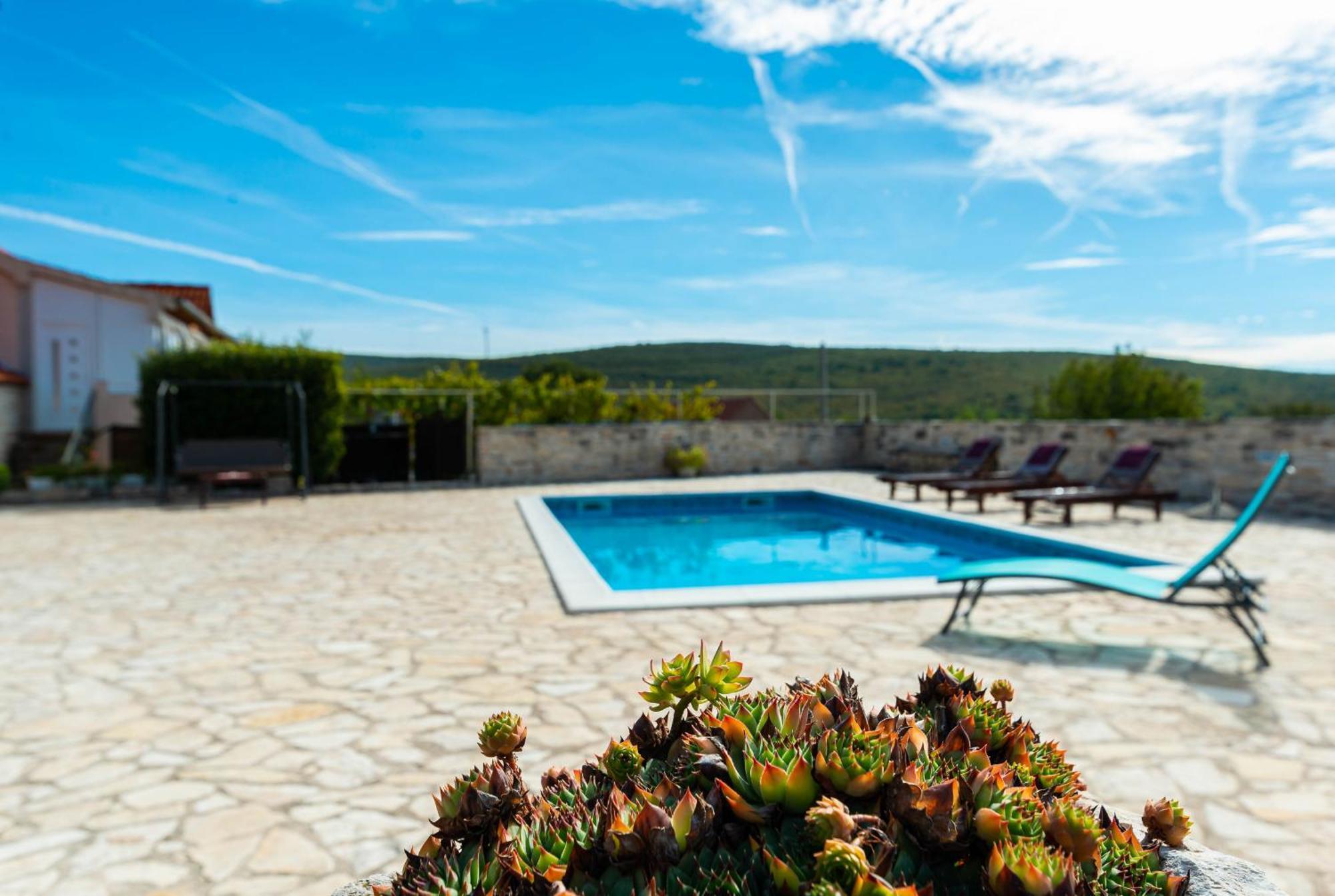Dalmatian Country House Irena Bruska ภายนอก รูปภาพ