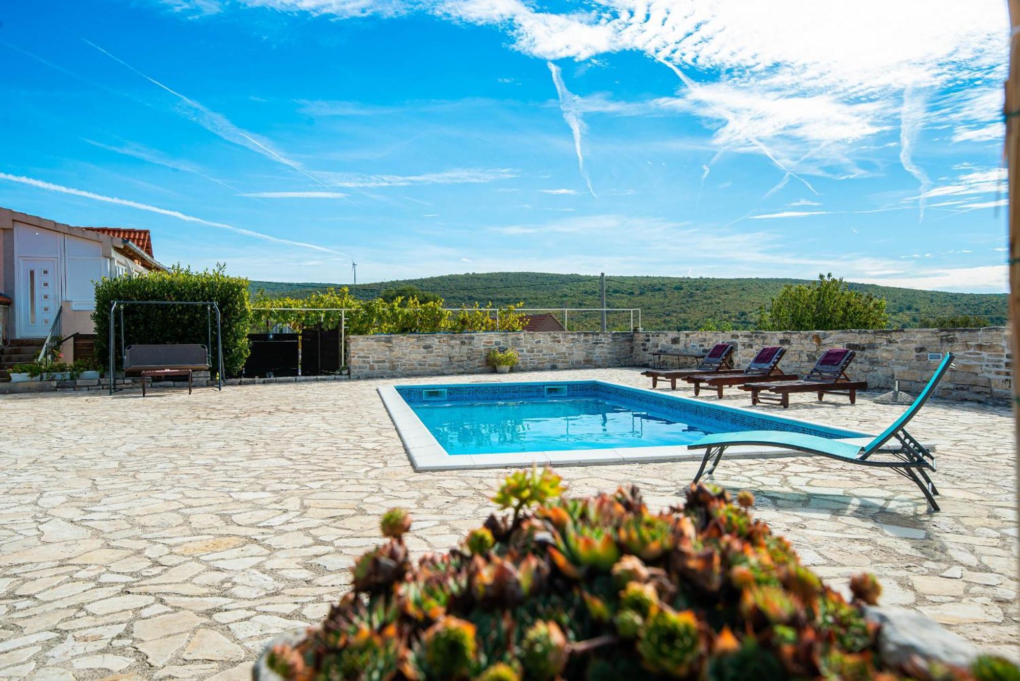 Dalmatian Country House Irena Bruska ภายนอก รูปภาพ
