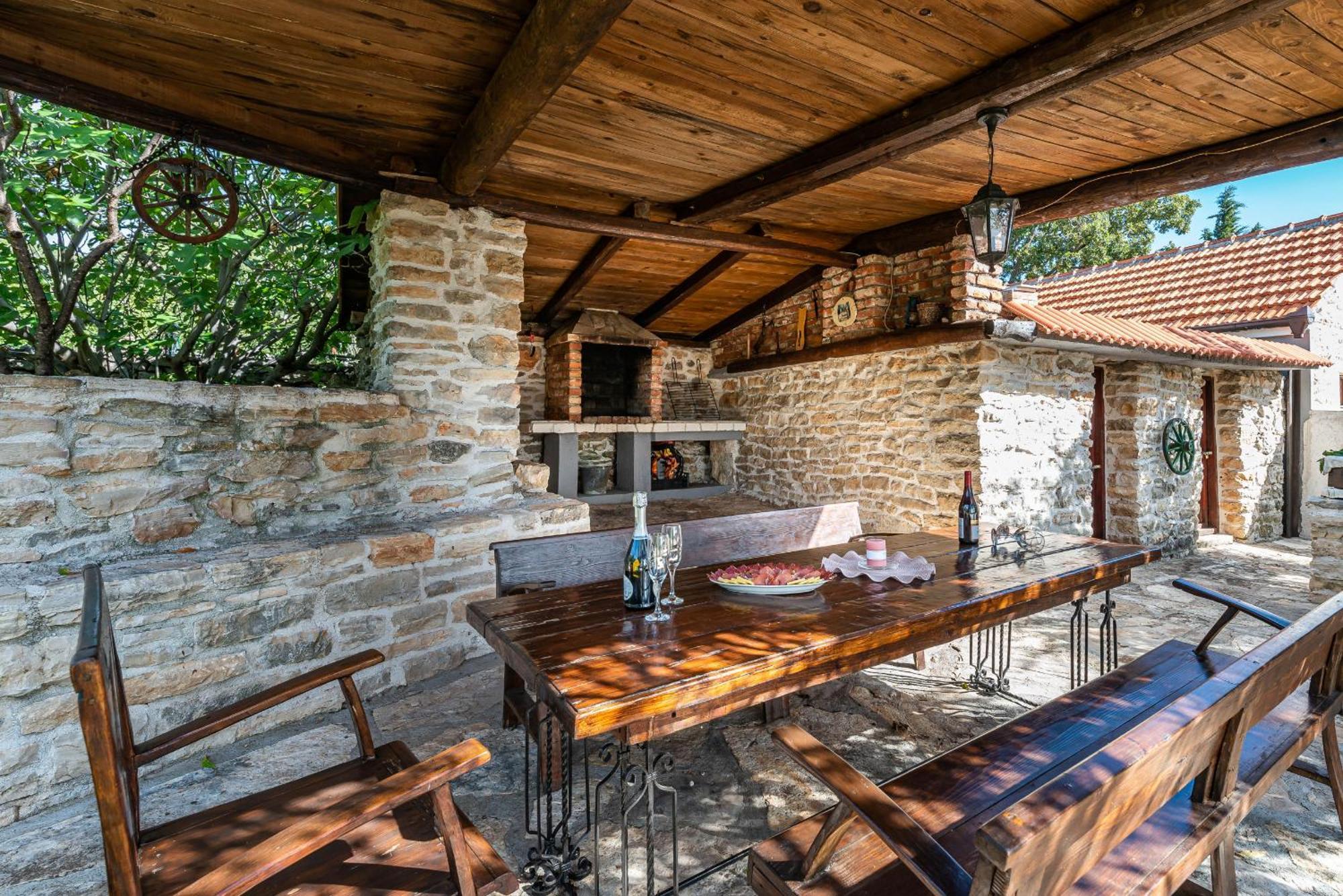 Dalmatian Country House Irena Bruska ภายนอก รูปภาพ